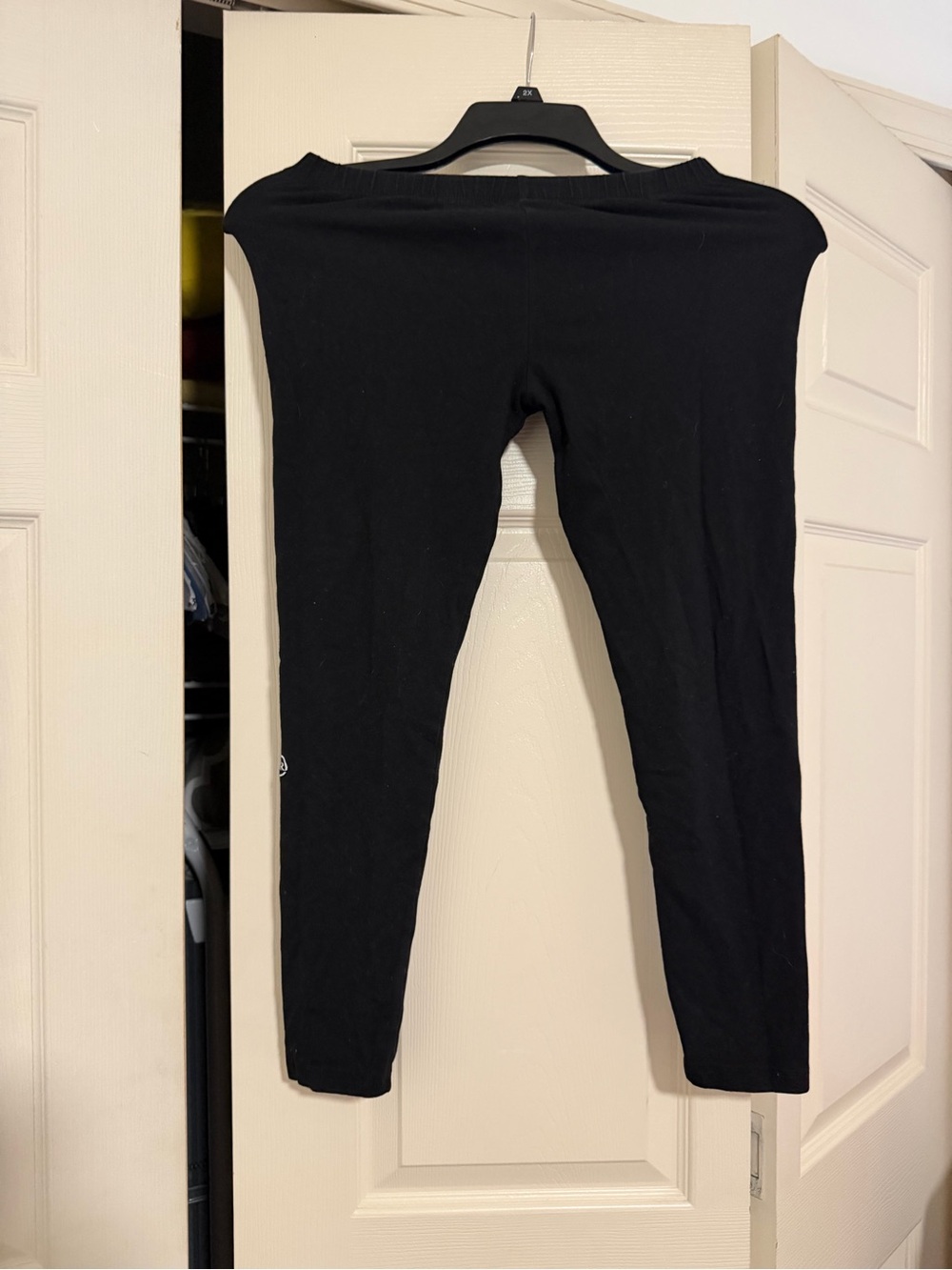 Black Women’s Bermuda Shorts - Classic Stretch